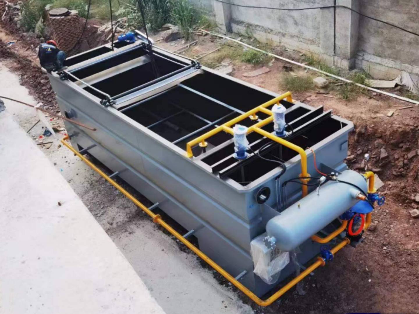 二級氣浮機在化學工業污水處理系統中的應用