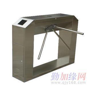 小區(qū)安全守護(hù)者 橋式斜角三輥閘與電腦聯(lián)網(wǎng)刷卡系統(tǒng)解析