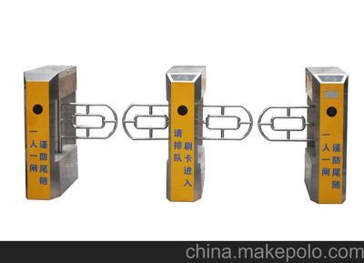 深圳市通達(dá)智科技住宅小區(qū)防夾擺閘與自動(dòng)感應(yīng)擺閘出入口機(jī)全解析